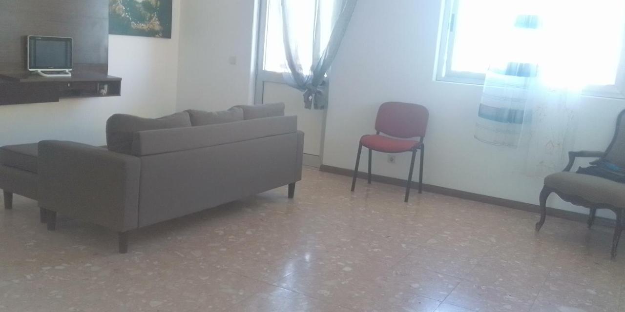 Cubico Tota Apartment ปรายา ภายนอก รูปภาพ